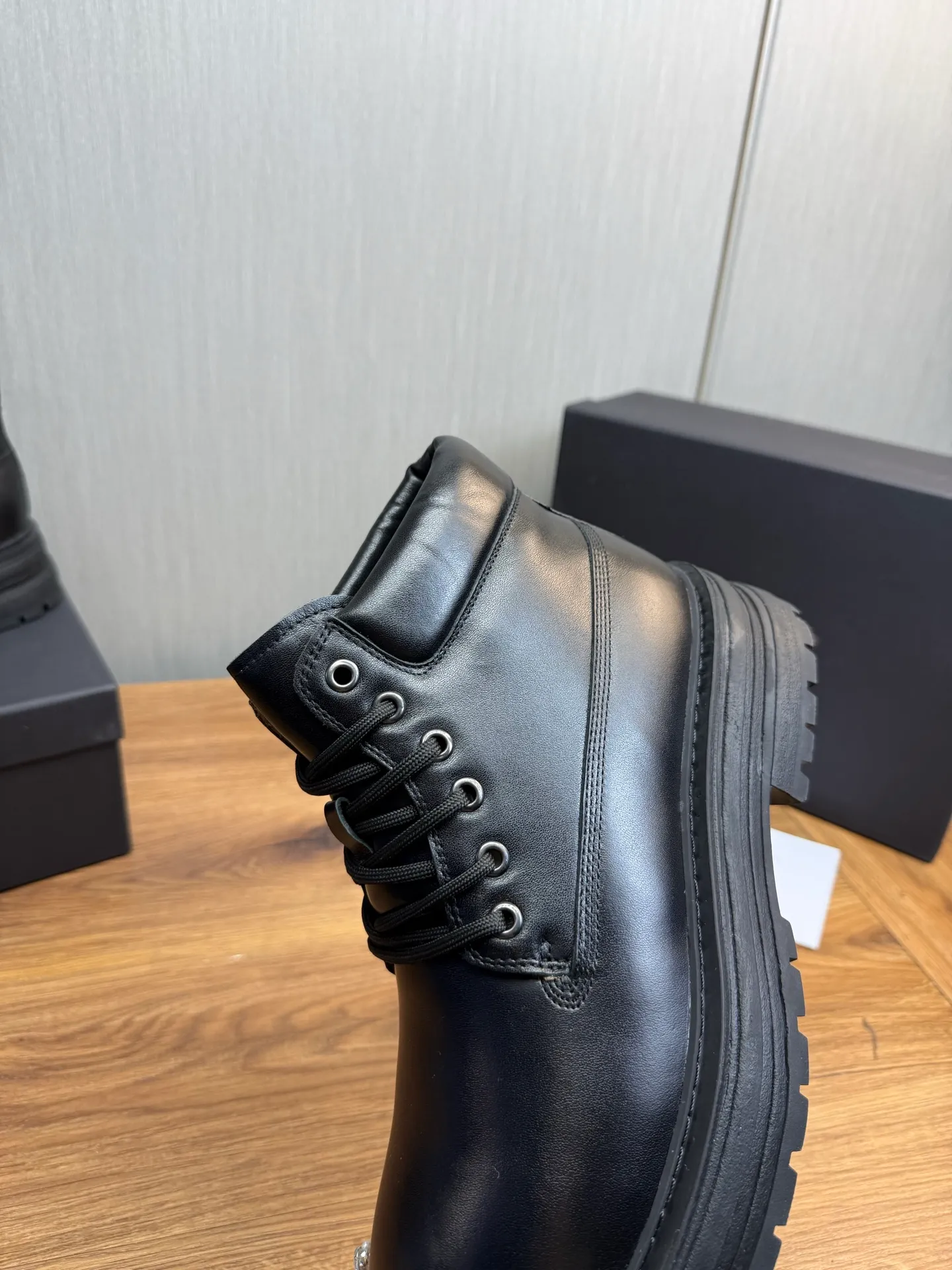 Factory price 680💰 [UGG] Men's hot winter warm boots🐑Simple and fashionable design, cowhide➕comfortable and warm wool lining. Soft and comfortable to wear, good warmth retention, and excellent foot feel. Regular size 38-45